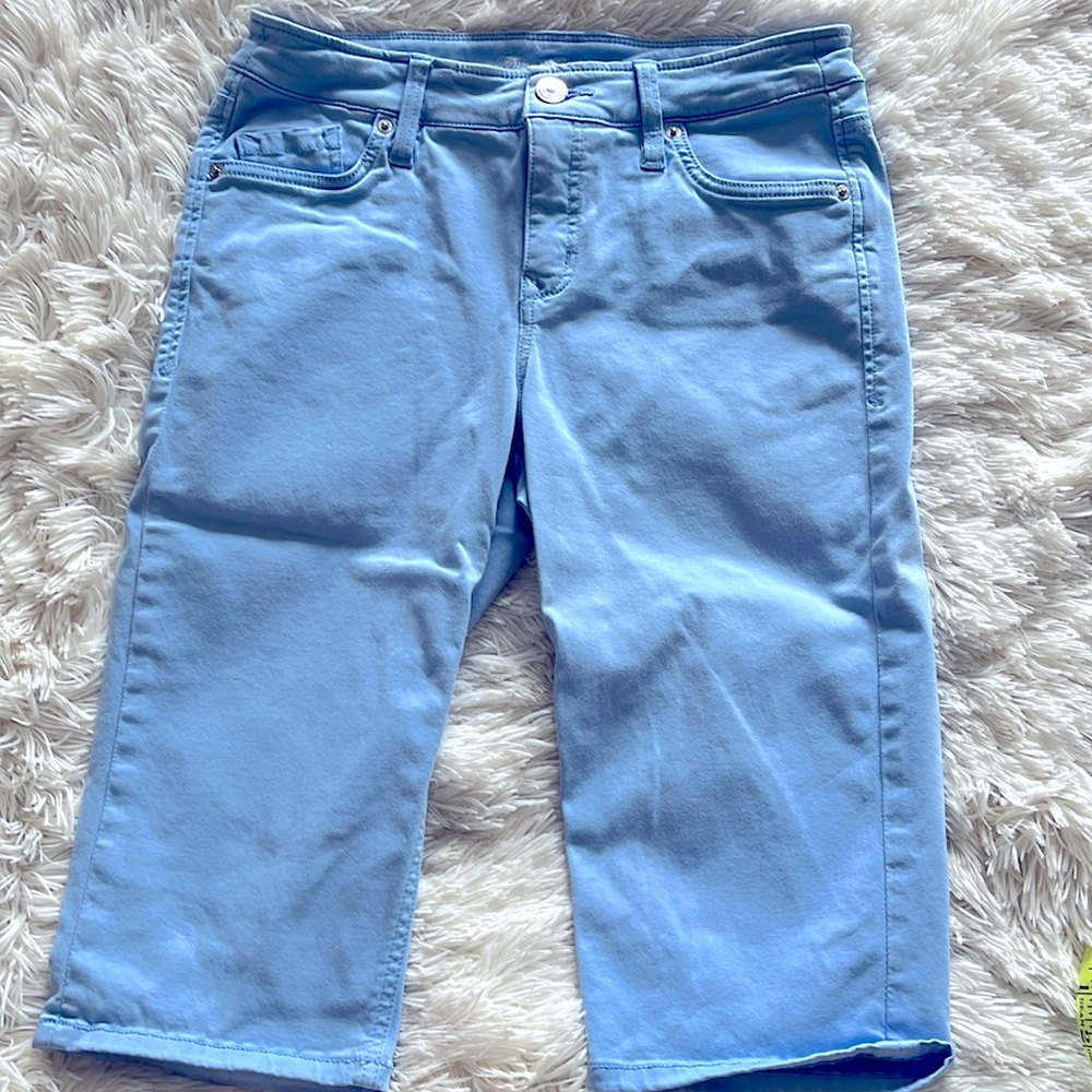 Tommy Bahama Clam Diggers